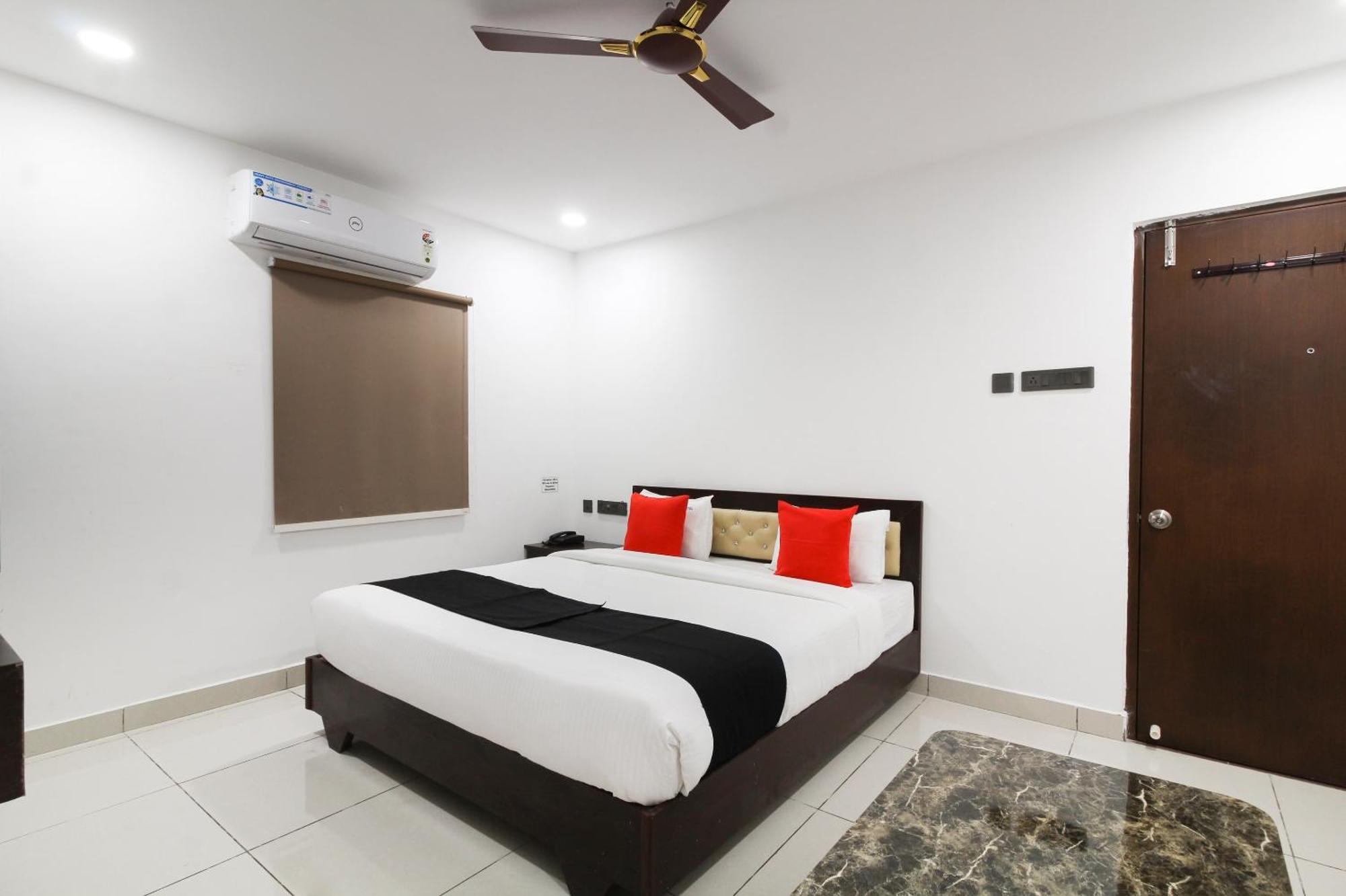 Super Mythri Hotel Near By Ecil, As Rao Nagar, Sainikpuri Maula Ali Екстериор снимка