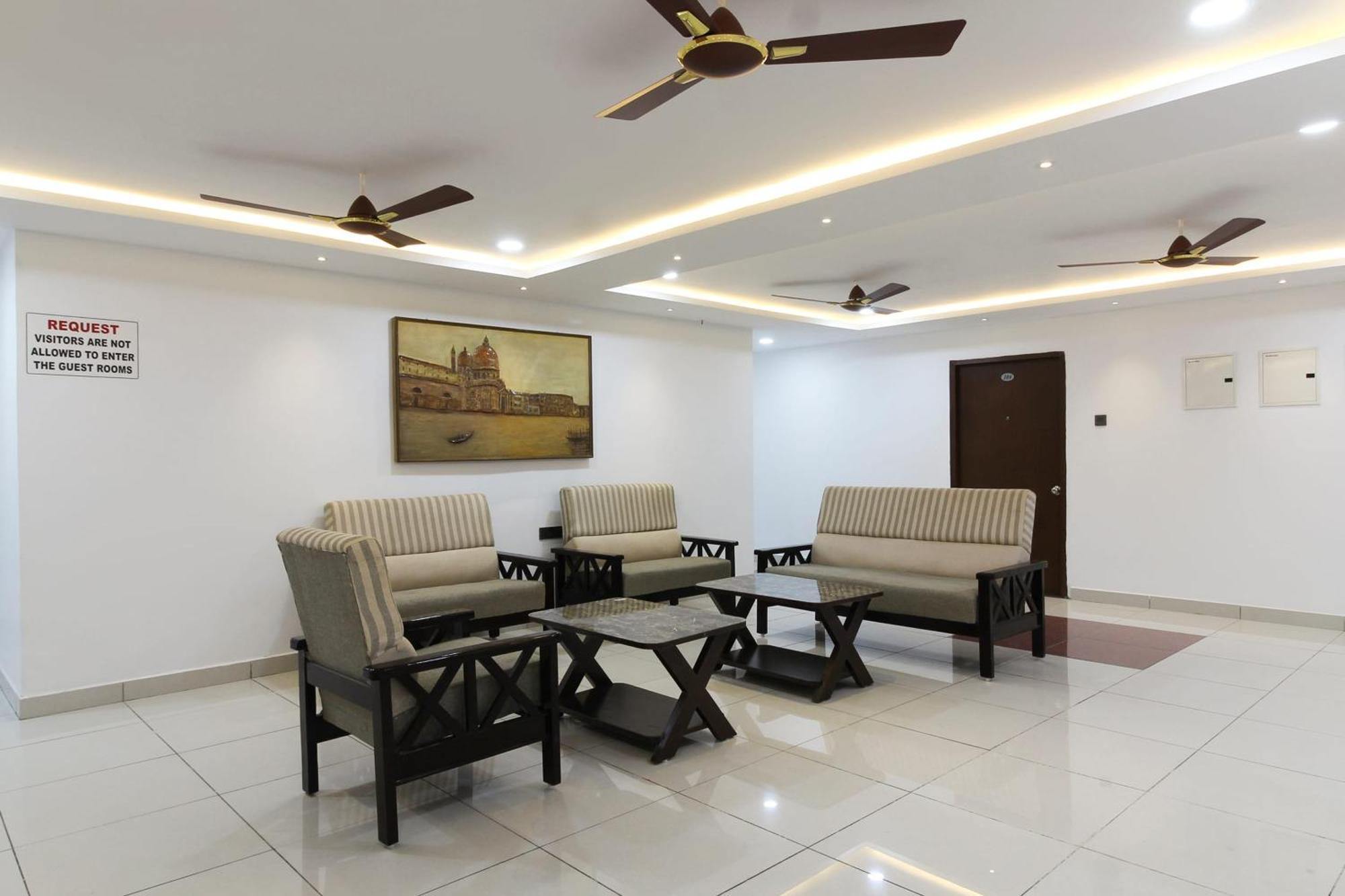 Super Mythri Hotel Near By Ecil, As Rao Nagar, Sainikpuri Maula Ali Екстериор снимка