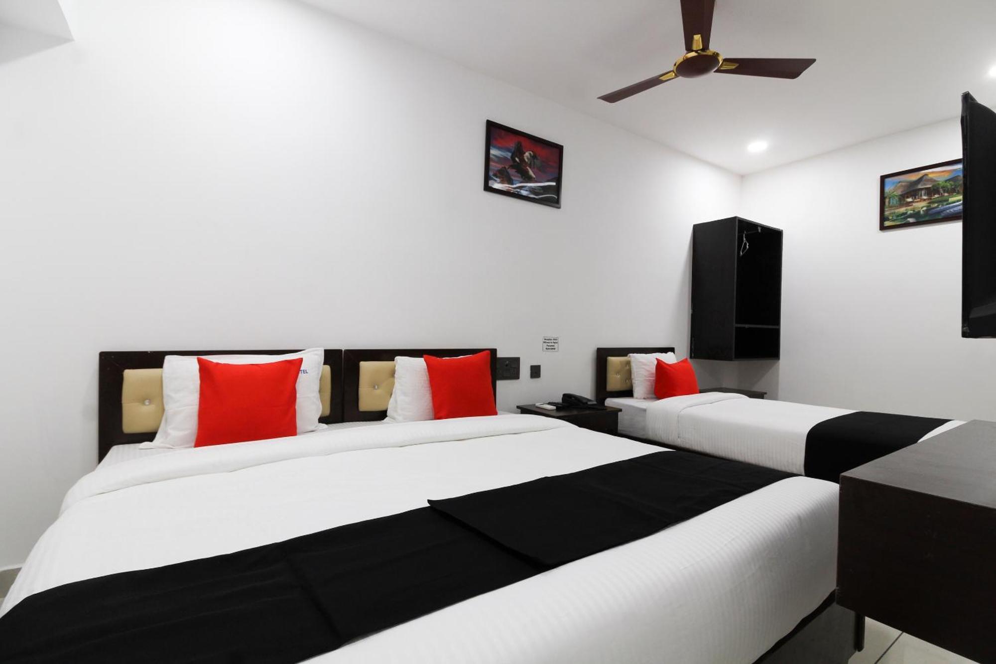 Super Mythri Hotel Near By Ecil, As Rao Nagar, Sainikpuri Maula Ali Екстериор снимка